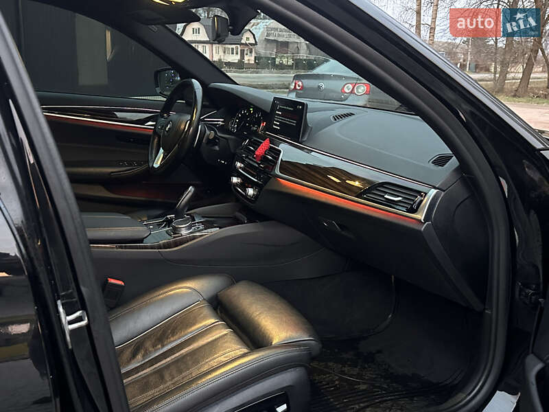 Седан BMW 5 Series 2018 в Києві
