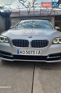 Седан BMW 5 Series 2014 в Иршаве