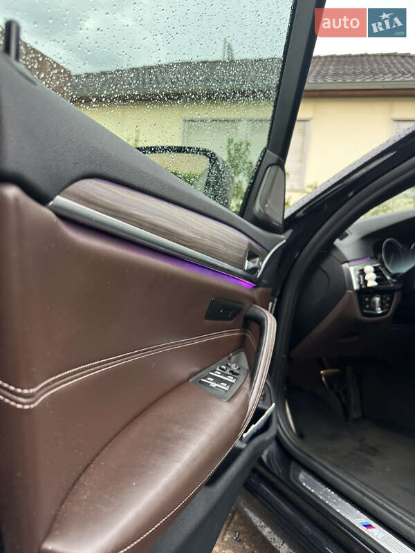 Універсал BMW 5 Series 2018 в Зарічному фото 7 Універсал BMW 5 Series 2018 в Зарічному