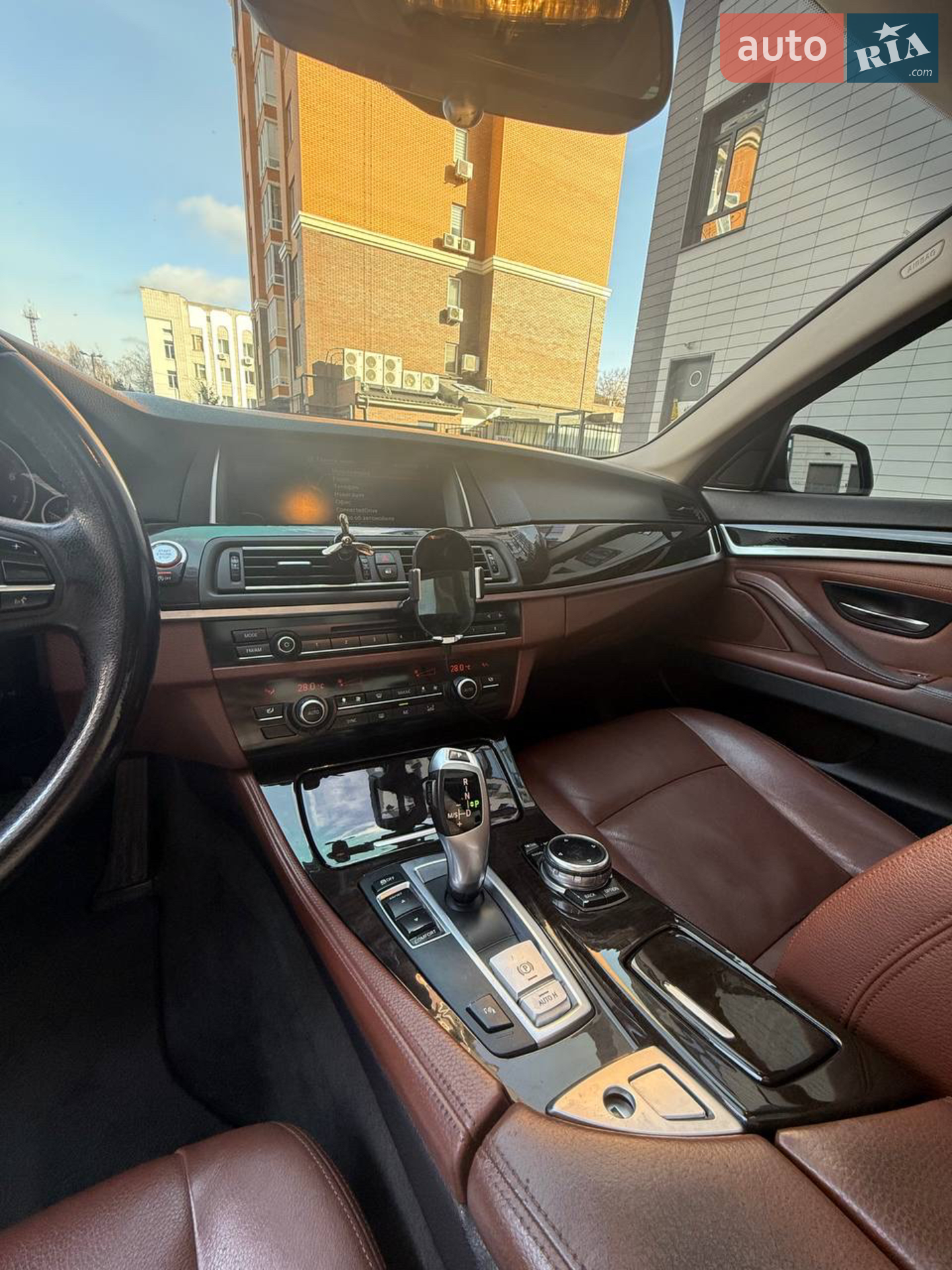 2013 BMW 5er - мініатюра 8