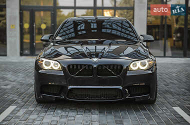 Седан BMW 5 Series 2014 в Полтаве