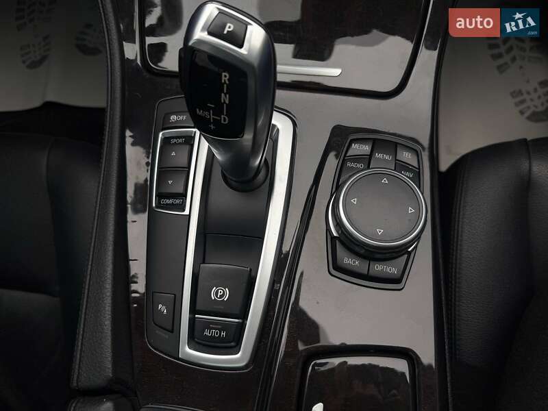 Седан BMW 5 Series 2015 в Житомирі