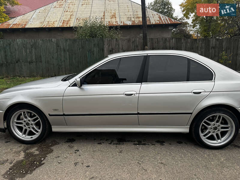 Седан BMW 5 Series 1999 в Болграді