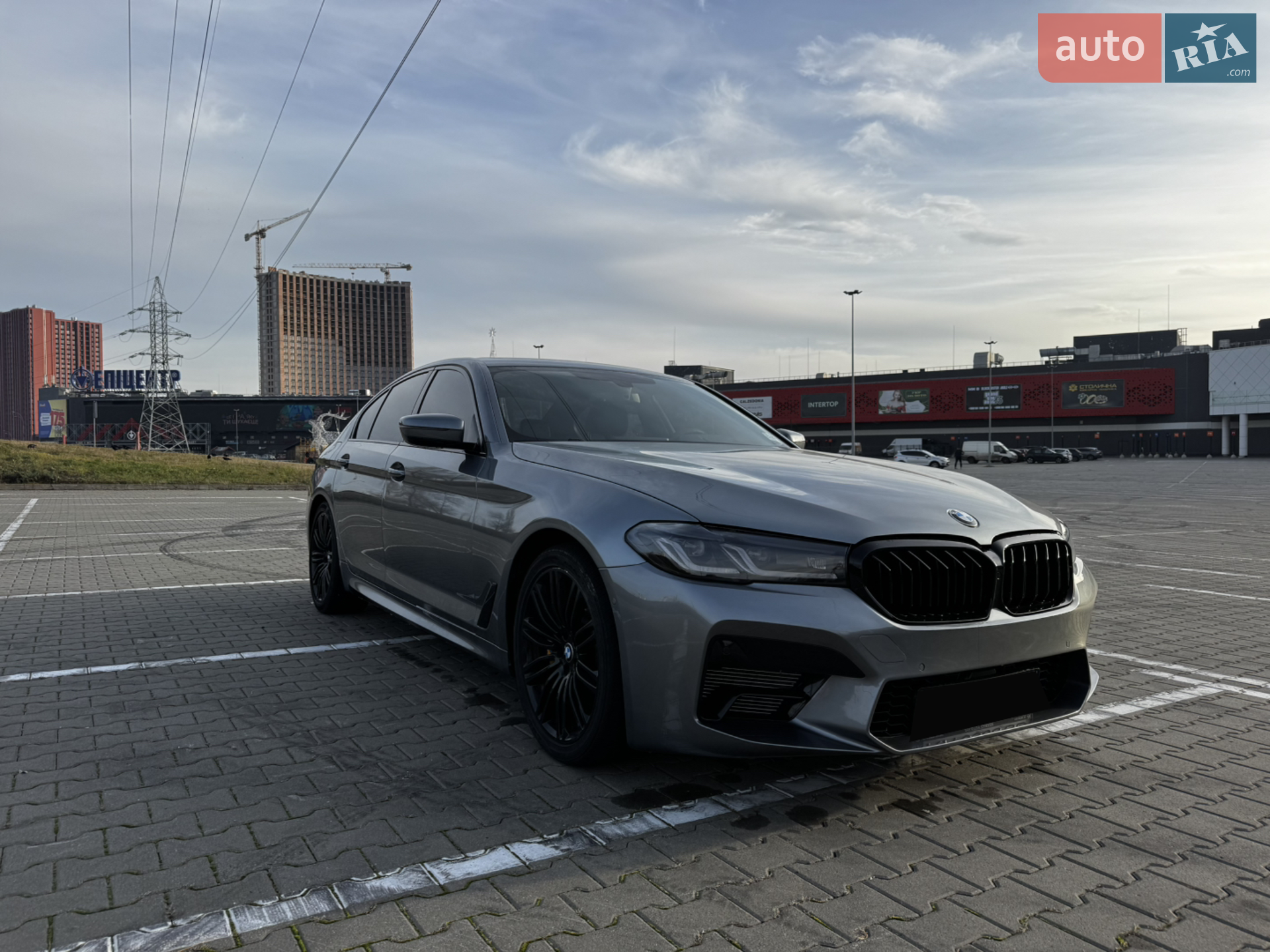 2017 BMW 5er - мініатюра 2