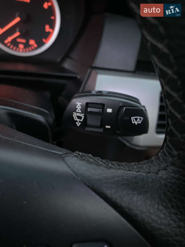 Універсал BMW 5 Series 2006 в Рівному фото 33 Універсал BMW 5 Series 2006 в Рівному