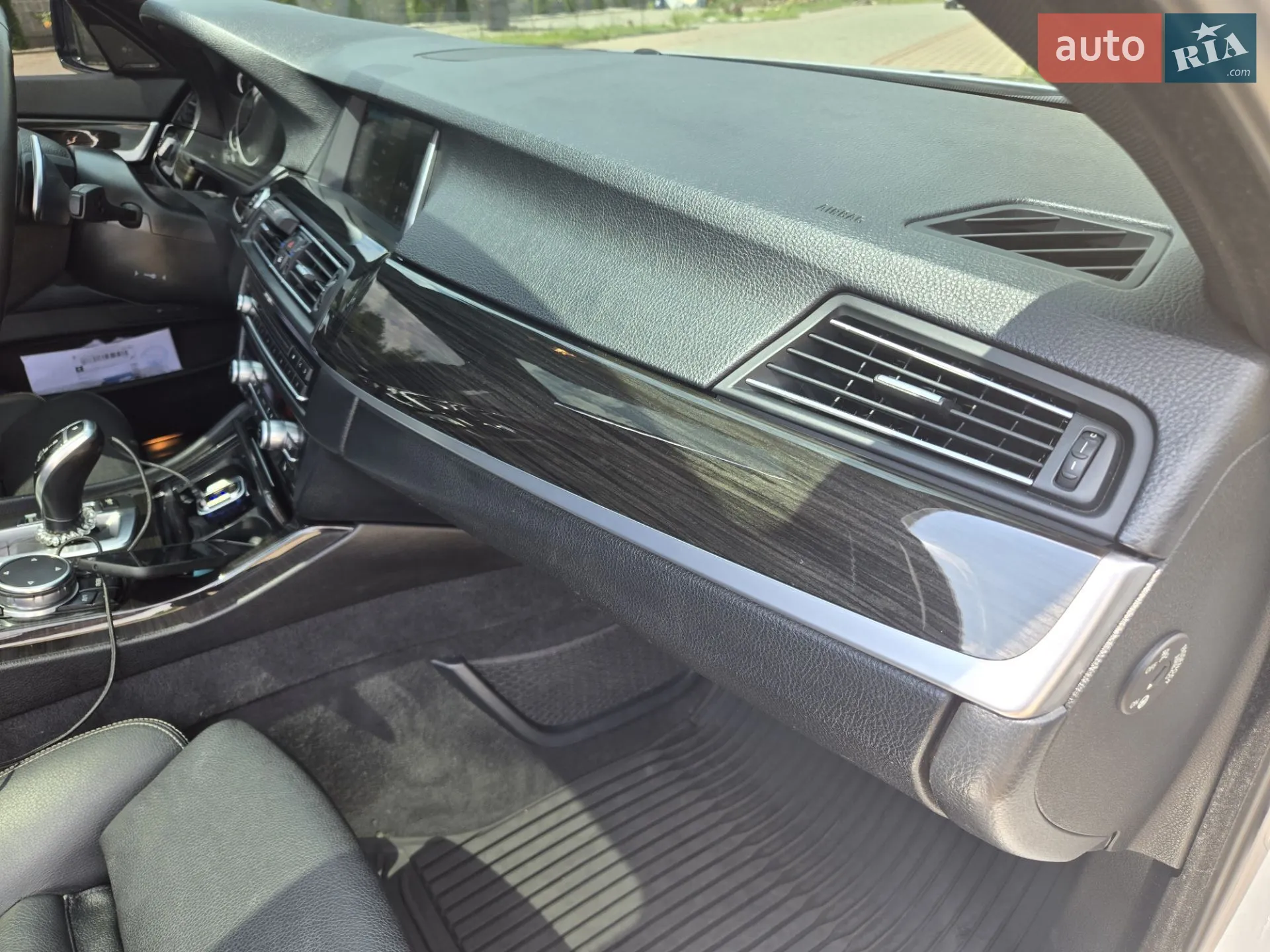 2015 BMW 5er - мініатюра 38