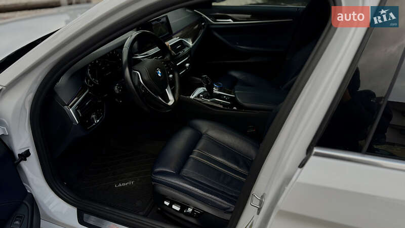 Седан BMW 5 Series 2017 в Одесі