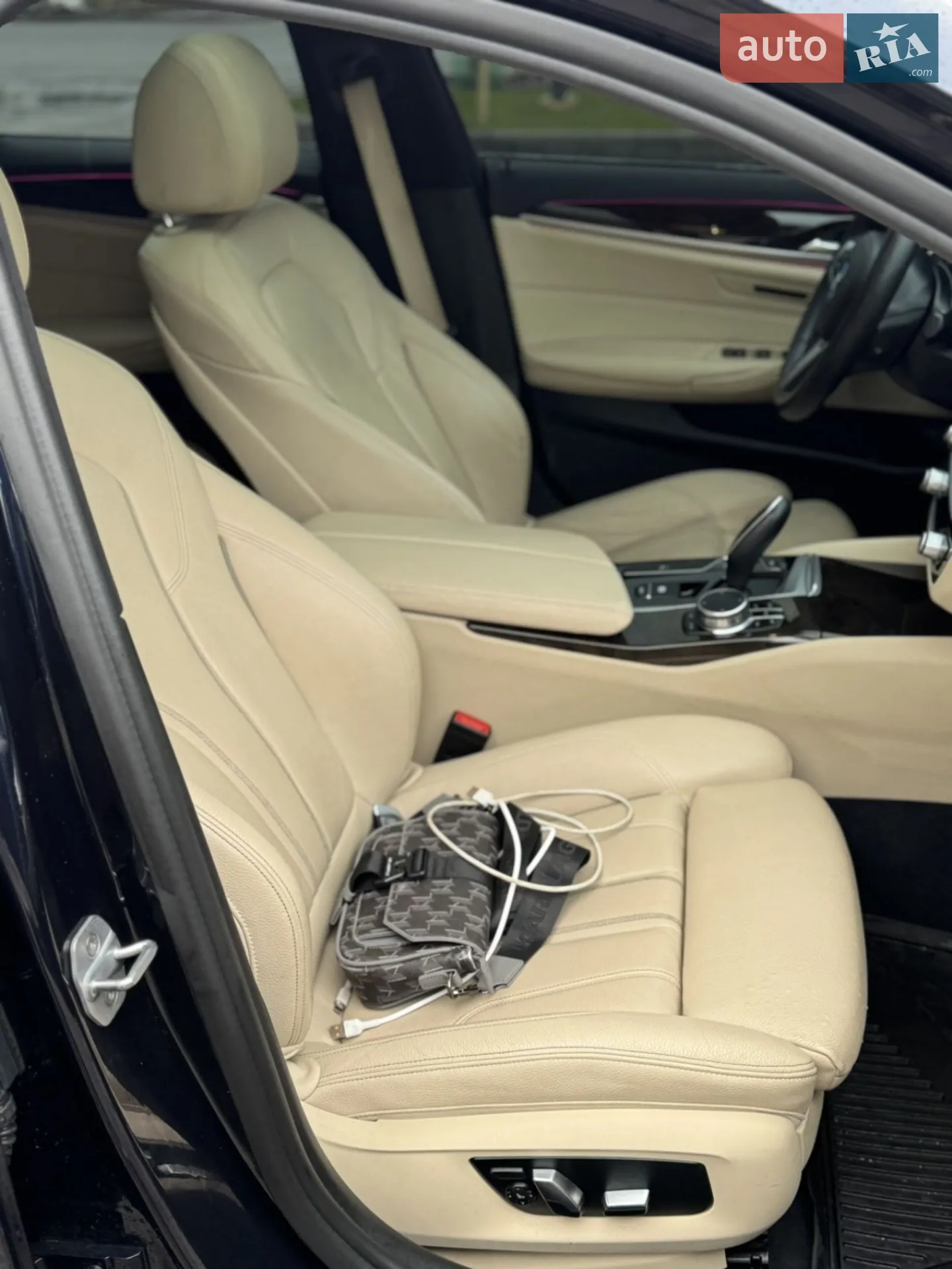 2017 BMW 5er - мініатюра 16