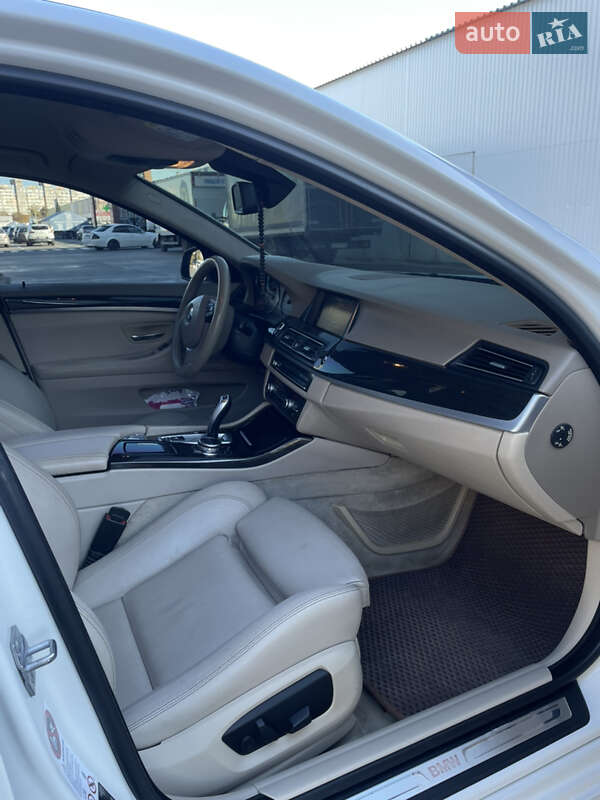 Седан BMW 5 Series 2013 в Одесі