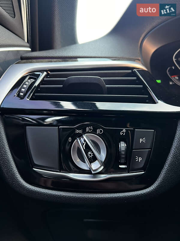 Седан BMW 5 Series 2019 в Ивано-Франковске фото 25 Седан BMW 5 Series 2019 в Ивано-Франковске