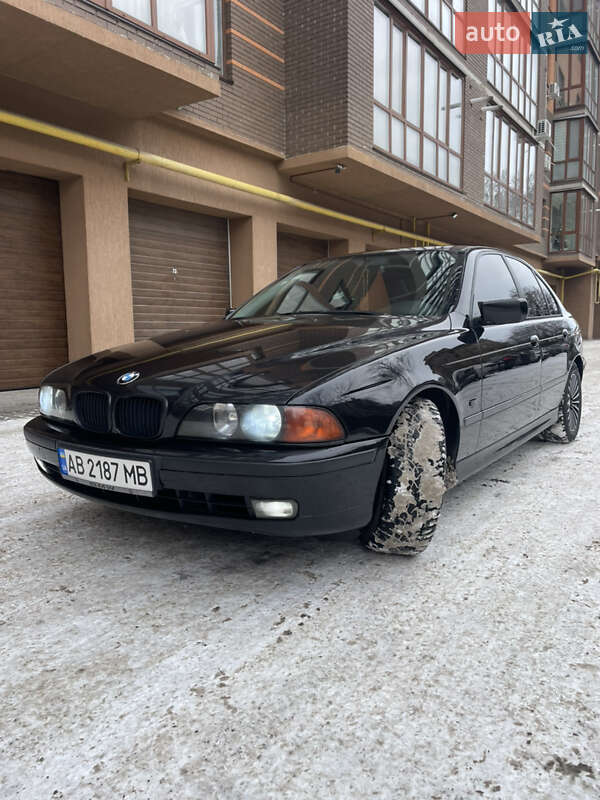 BMW 5 Series 2000
