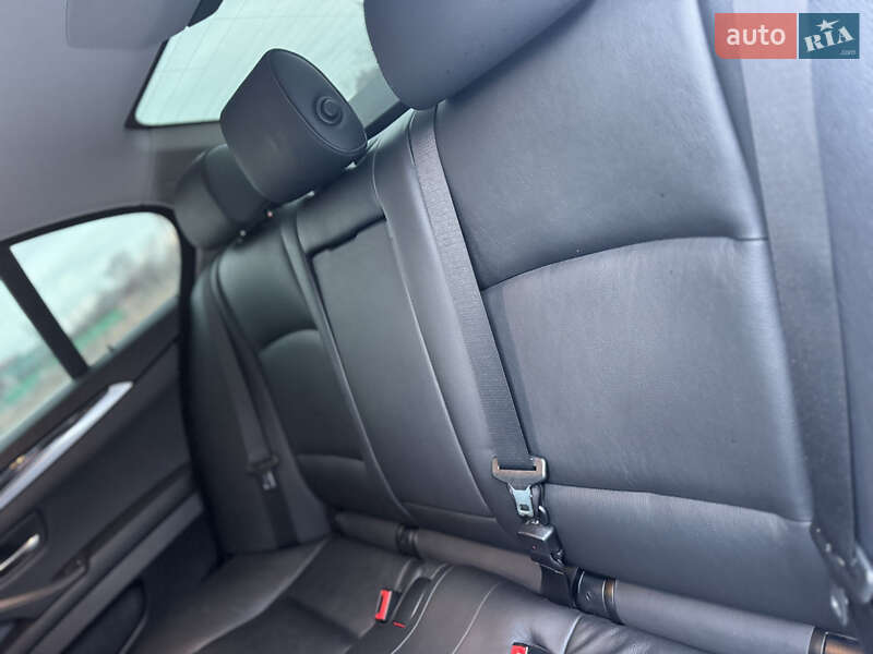 Седан BMW 5 Series 2013 в Нововолинську