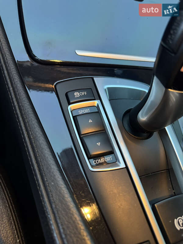 Седан BMW 5 Series 2013 в Нововолинську