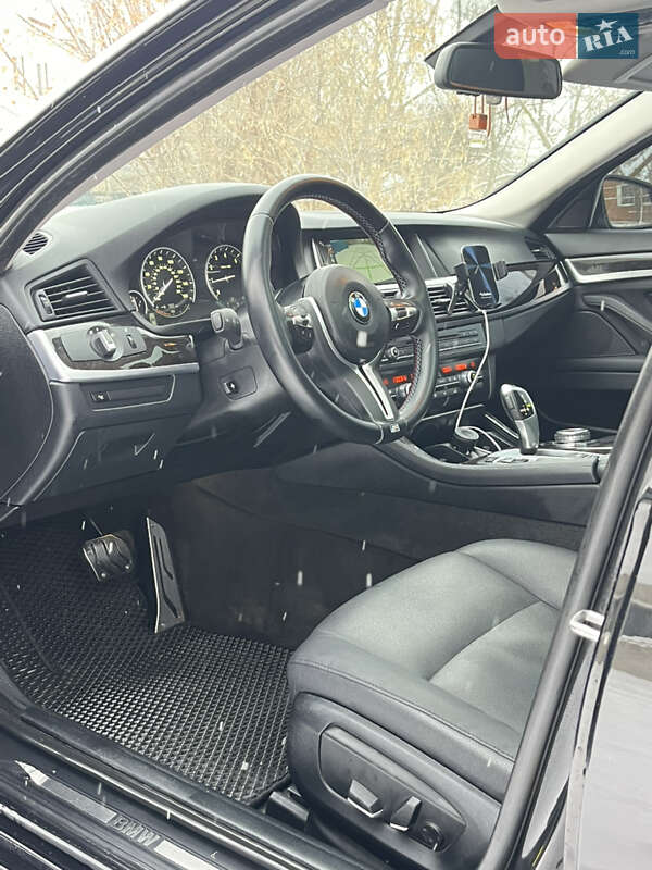 Седан BMW 5 Series 2013 в Чернігові