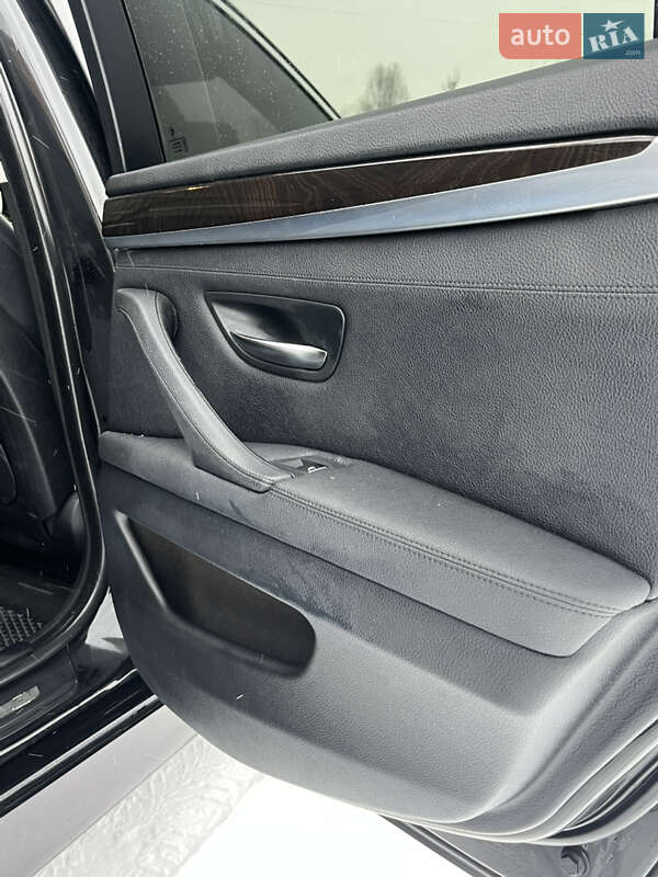 Седан BMW 5 Series 2013 в Чернігові