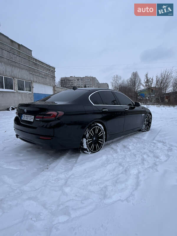Седан BMW 5 Series 2013 в Чернігові