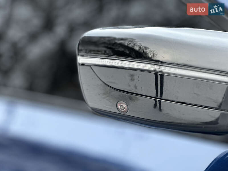 Седан BMW 5 Series 2020 в Тернополе