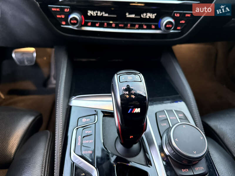 Седан BMW 5 Series 2020 в Тернополе