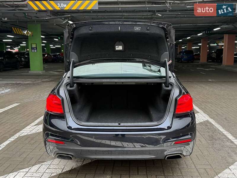 Седан BMW 5 Series 2017 в Киеве
