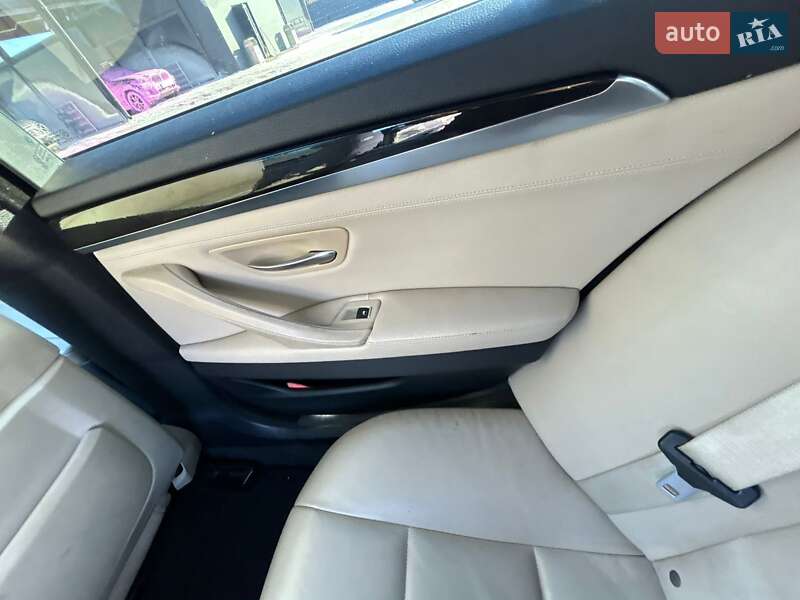 Седан BMW 5 Series 2011 в Киеве фото 44 Седан BMW 5 Series 2011 в Киеве