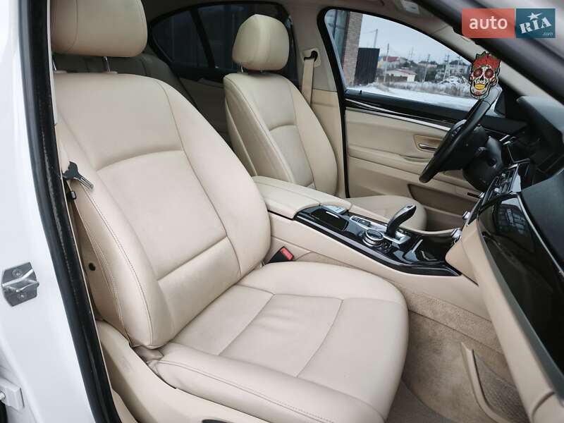 Седан BMW 5 Series 2014 в Вінниці