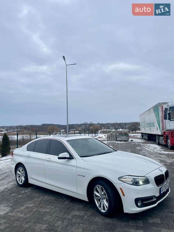 Седан BMW 5 Series 2014 в Виннице