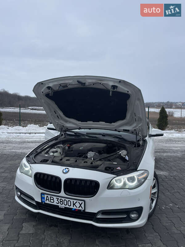 Седан BMW 5 Series 2014 в Виннице