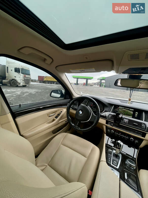 Седан BMW 5 Series 2014 в Виннице
