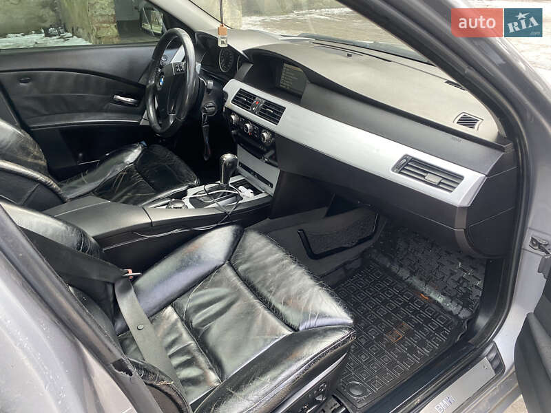 Універсал BMW 5 Series 2006 в Чернівцях