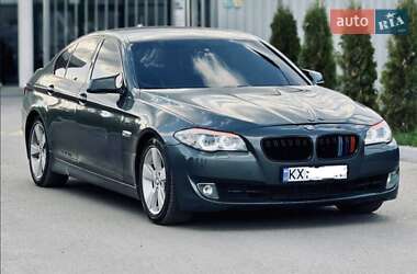 Седан BMW 5 Series 2010 в Краснограді
