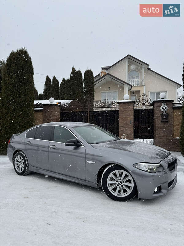 Седан BMW 5 Series 2015 в Вінниці