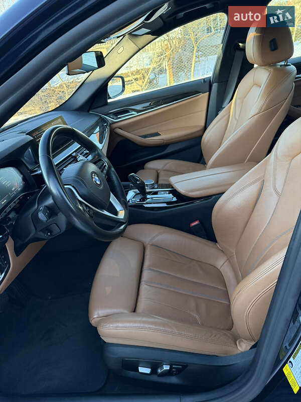 Седан BMW 5 Series 2019 в Львове фото 19 Седан BMW 5 Series 2019 в Львове