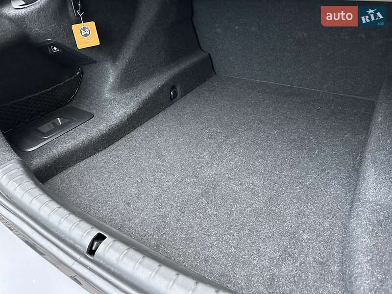 Седан BMW 5 Series 2017 в Киеве фото 83 Седан BMW 5 Series 2017 в Киеве