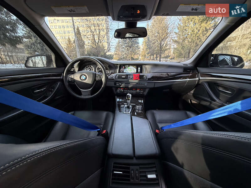 Седан BMW 5 Series 2015 в Івано-Франківську фото 79 Седан BMW 5 Series 2015 в Івано-Франківську