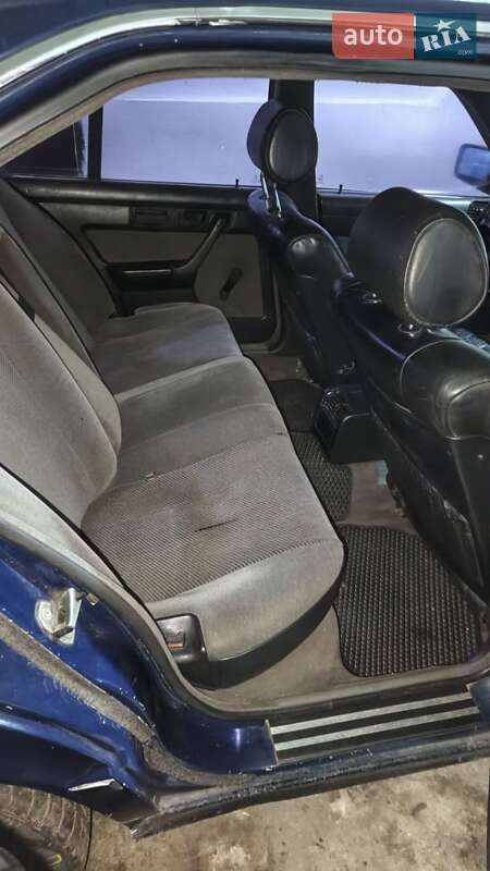 Седан BMW 5 Series 1990 в Кагарлыке