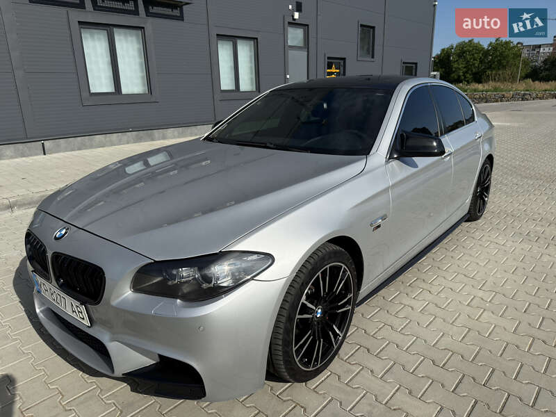 Седан BMW 5 Series 2010 в Калуше
