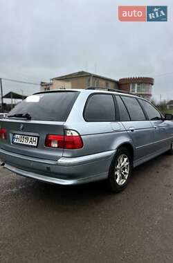 Универсал BMW 5 Series 2002 в Сарате