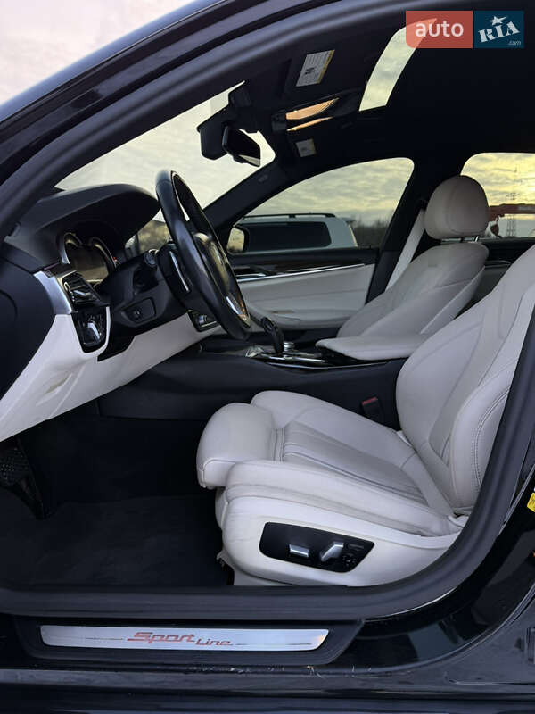 Седан BMW 5 Series 2018 в Хмельницькому