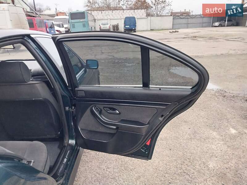 Седан BMW 5 Series 1999 в Николаеве