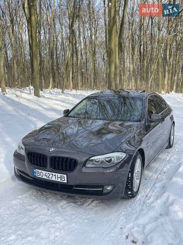 BMW 5 Series 2011