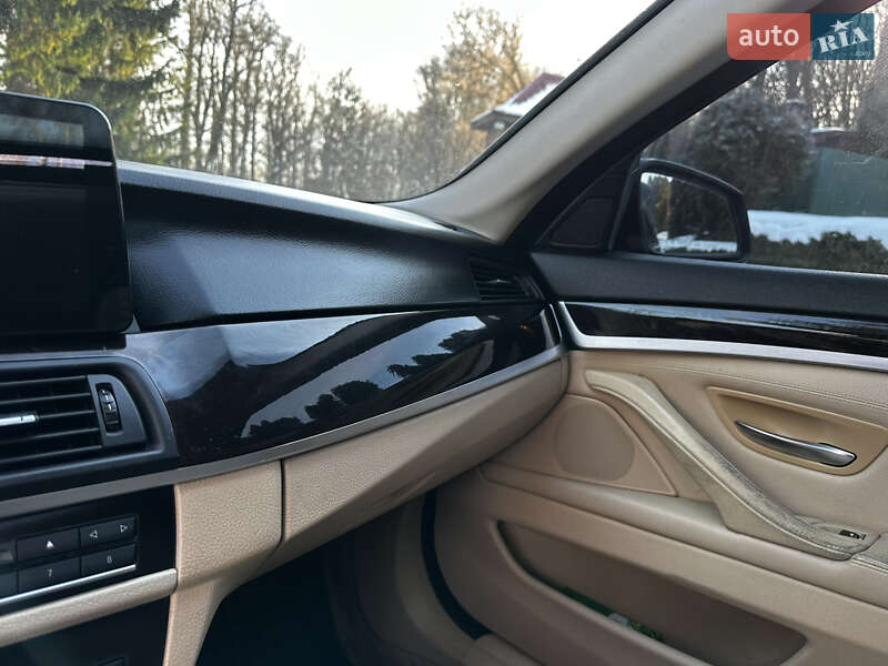 Седан BMW 5 Series 2011 в Тернополе