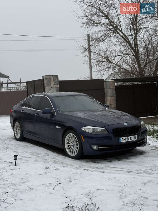BMW 5 Series 2010 BMW 5 Series 2010