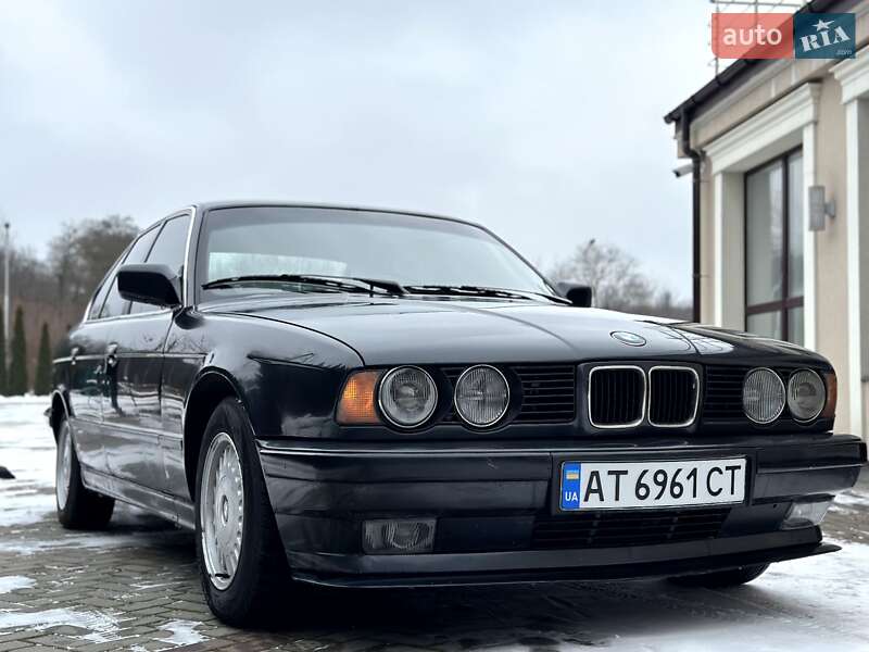 Седан BMW 5 Series 1990 в Івано-Франківську