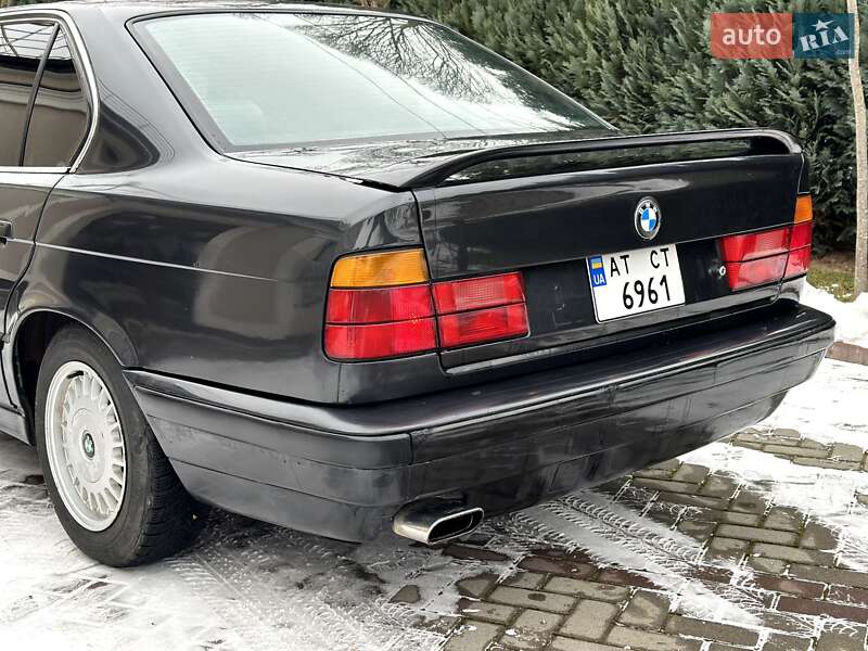 Седан BMW 5 Series 1990 в Івано-Франківську