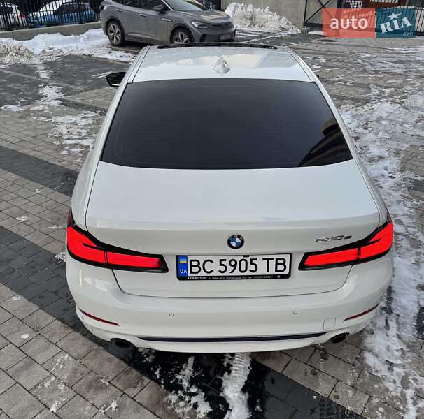 Седан BMW 5 Series 2018 в Львове фото 11 Седан BMW 5 Series 2018 в Львове