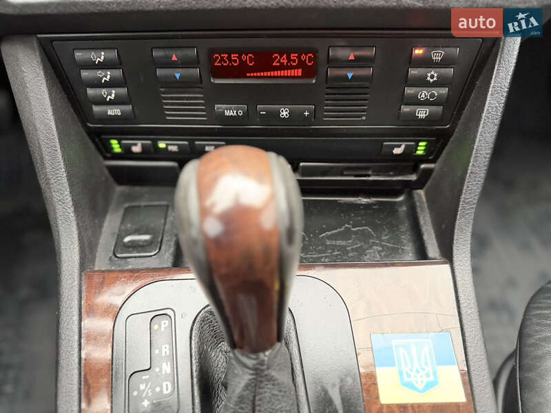 Универсал BMW 5 Series 2001 в Ровно