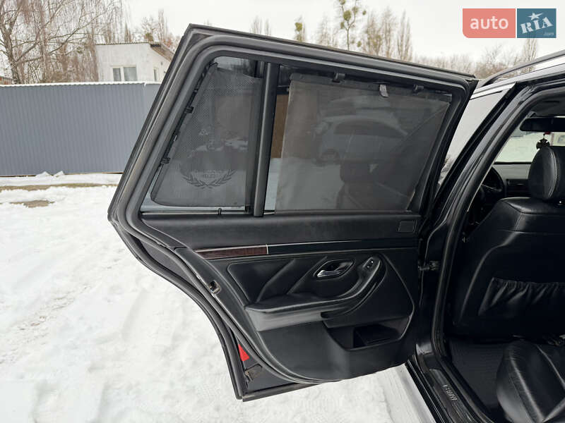 Универсал BMW 5 Series 2001 в Ровно