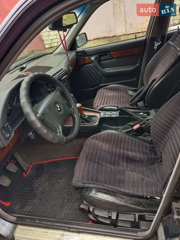Седан BMW 5 Series 1995 в Николаеве