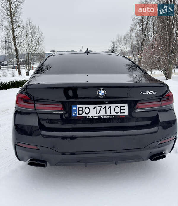 Седан BMW 5 Series 2018 в Львові