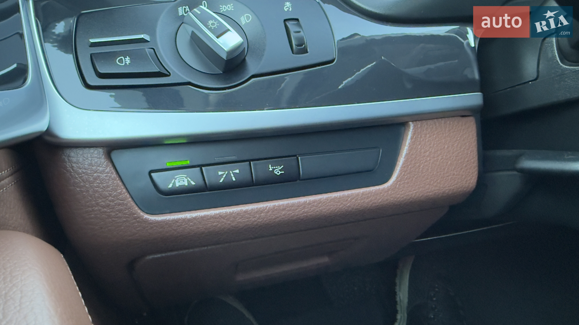 2013 BMW 5er - мініатюра 26